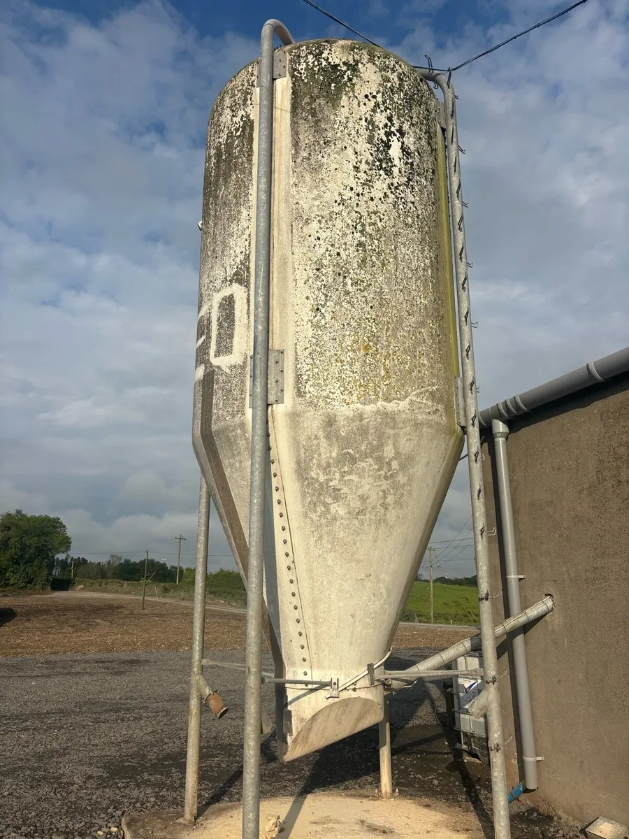 10 Ton Fiberglass Feed Silo