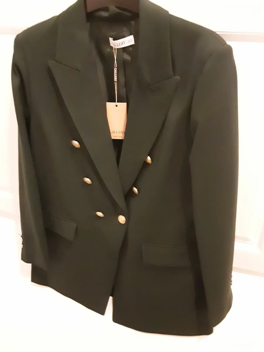 Ladies dark green jacket new - Image 2