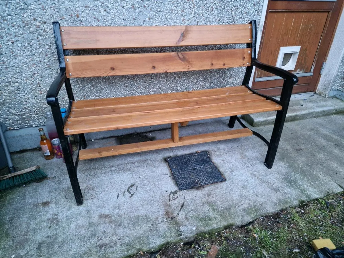 Cast iron garden bench - Image 2