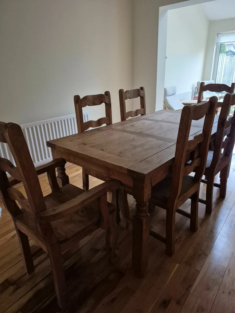 Dinning table and 6 chairs - Image 1