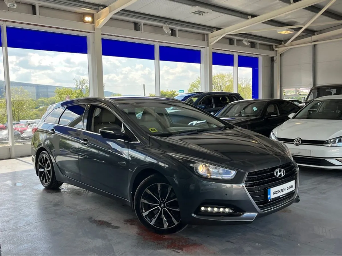 Hyundai i40 Tourer Executive Plus A 5DR Auto - Image 3