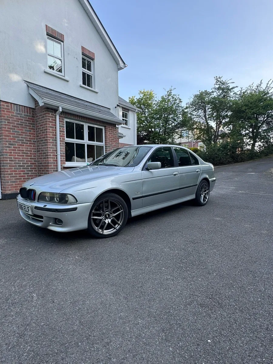 E39 5 series msport 3.0i petrol - Image 4