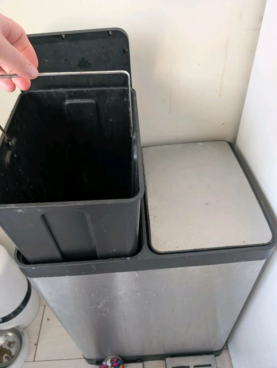 House hold bins - Image 2
