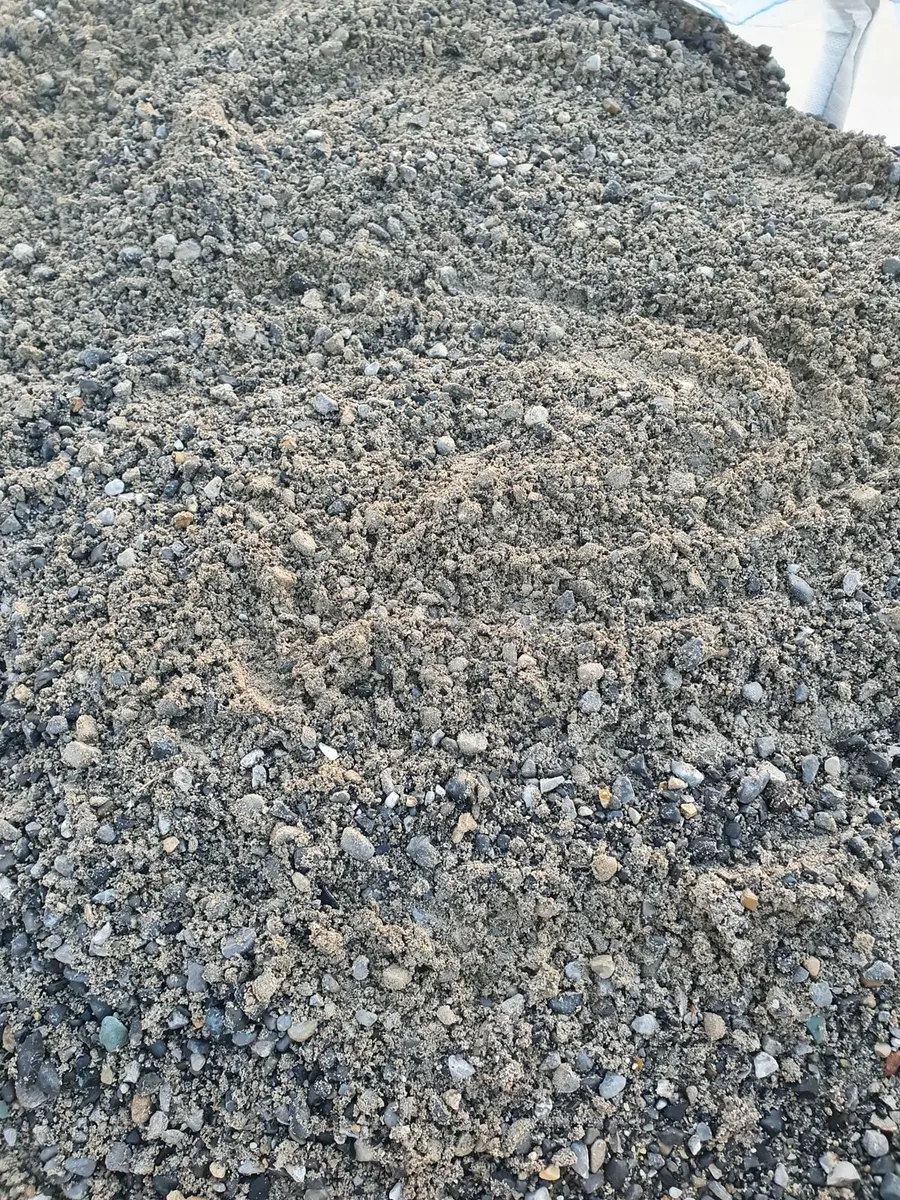 Sand and gravel - Image 4