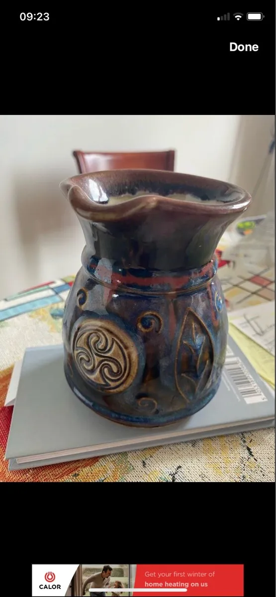Colm De Ris Celtic Pottery Jug - Image 2