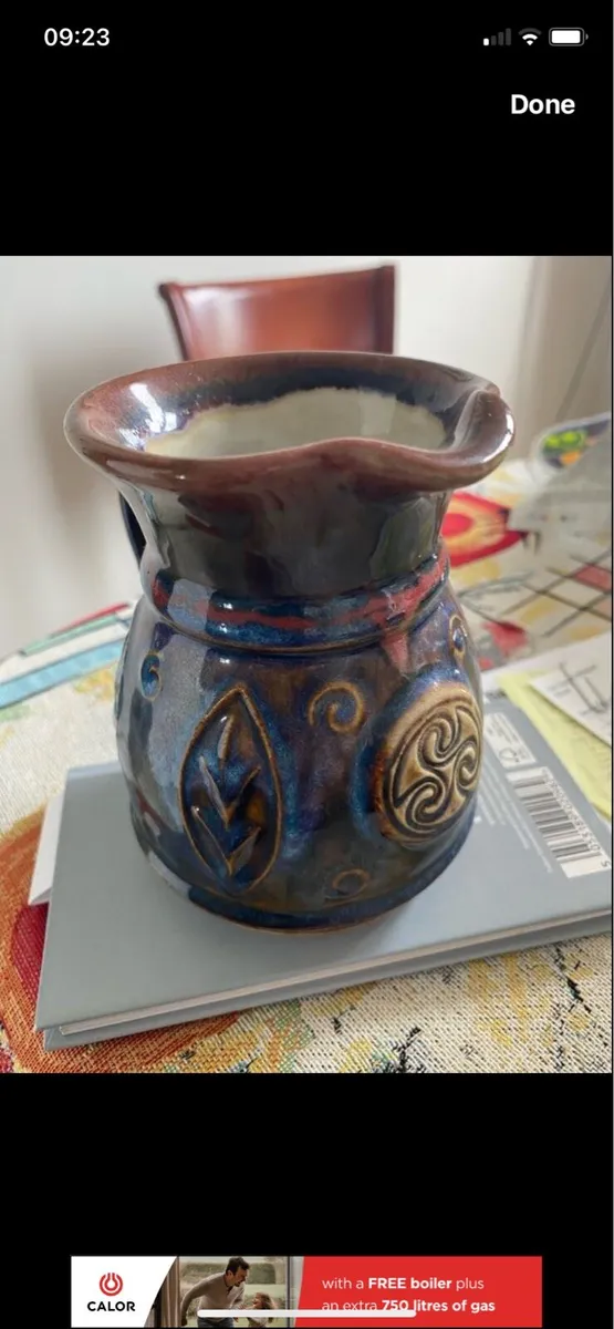 Colm De Ris Celtic Pottery Jug - Image 4