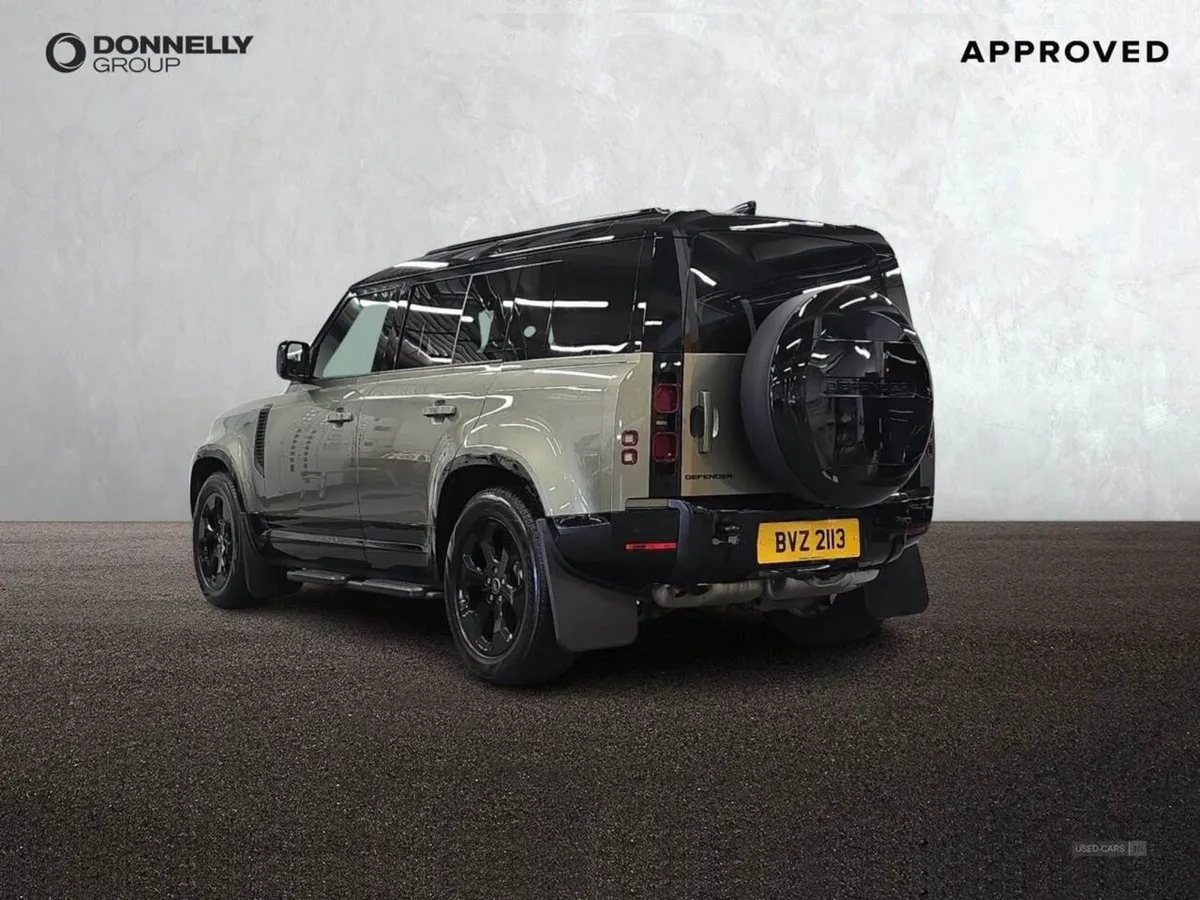 Land Rover Defender 3.0 D250 X-dynamic HSE 110 5d - Image 2