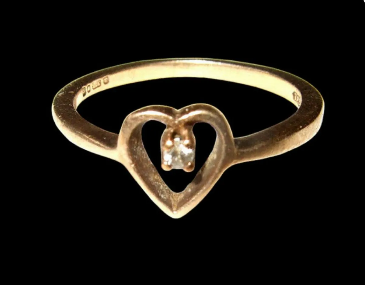 Vintage 9ct Hallmarked Diamond Suspension Ring - Image 2