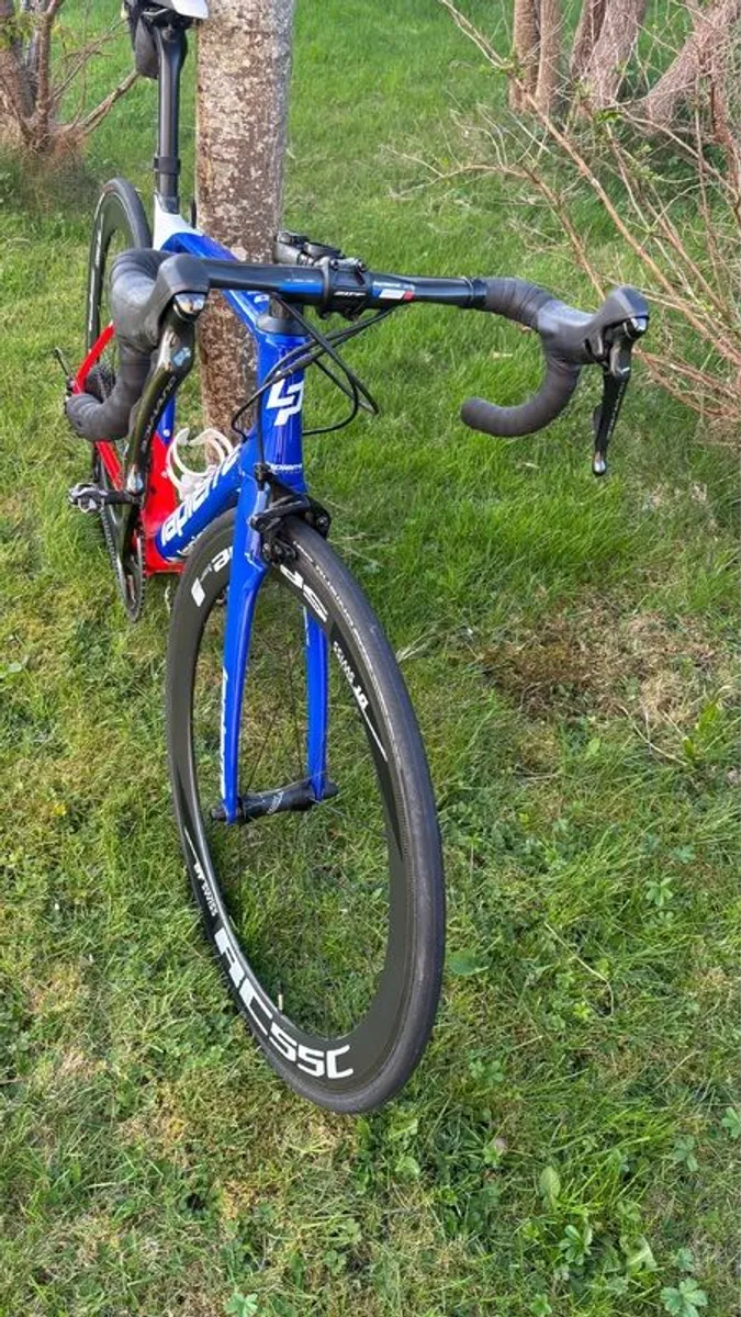Lapierre Road Bike - Image 2