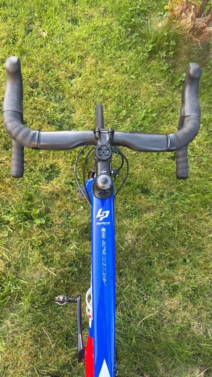 Lapierre Road Bike - Image 4