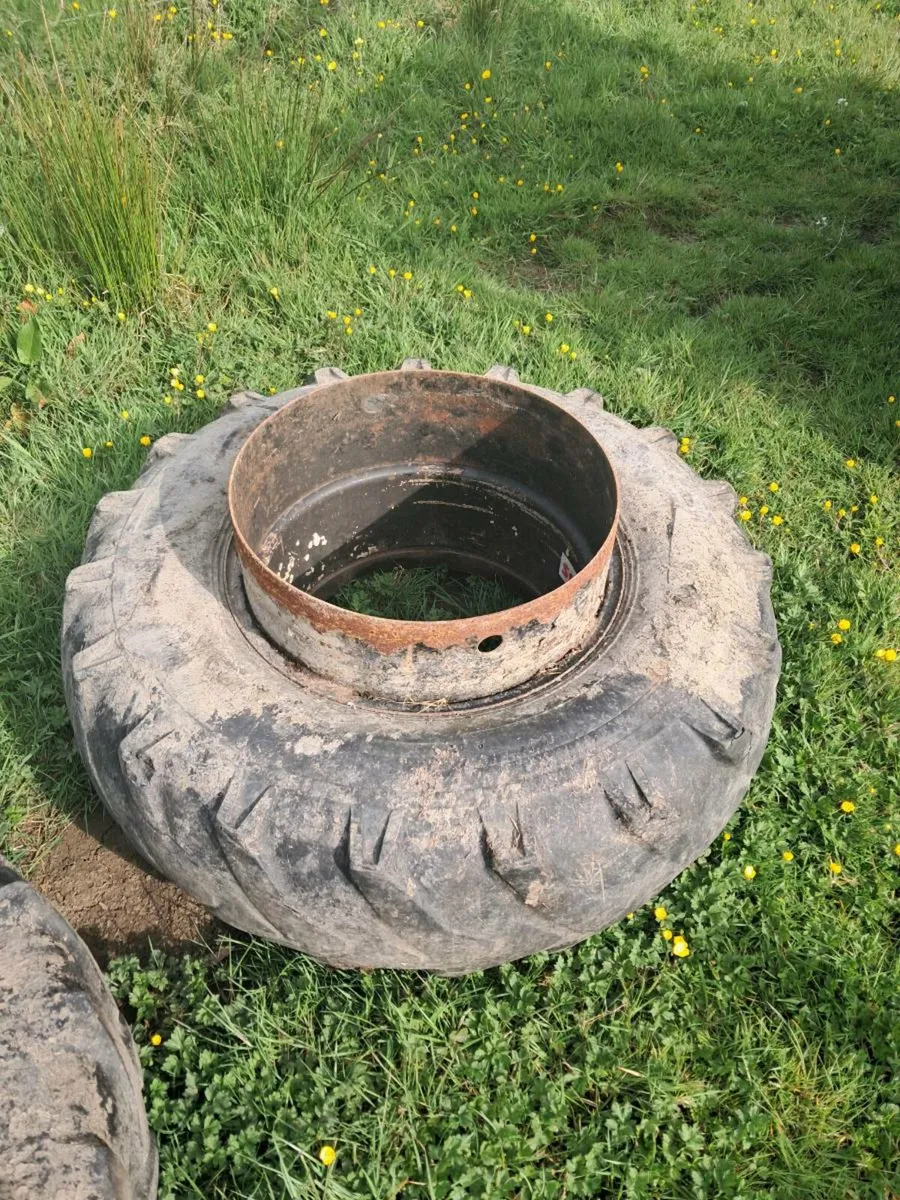 Dual wheels 24r - Image 1