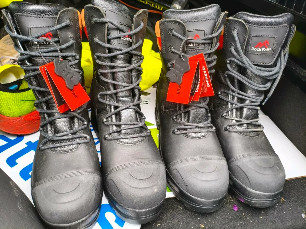 ARC HIGH LEG ELECTRICAL HAZARD SAFETY BOOTS - Image 1