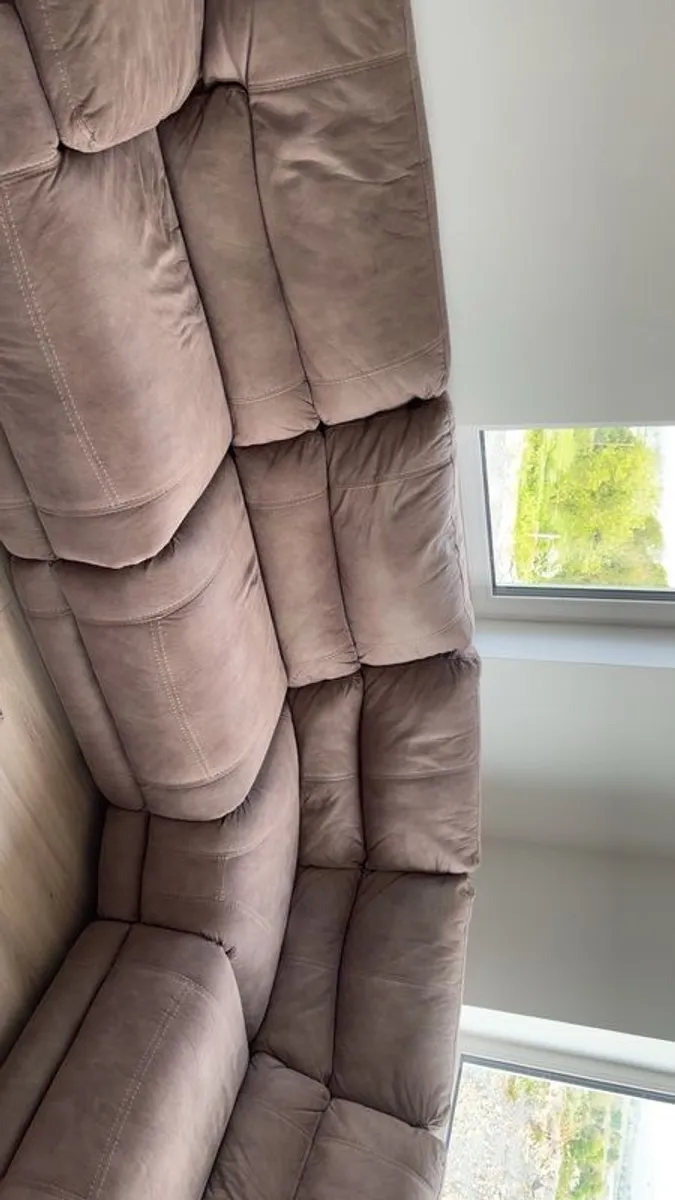 recliner sofa - Image 2