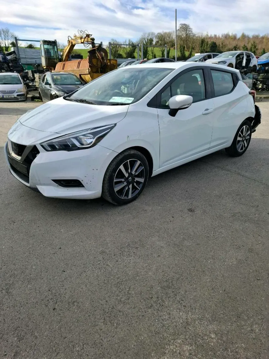 Nissan micra 2019 1.0 ptl**FOR PARTS** - Image 3
