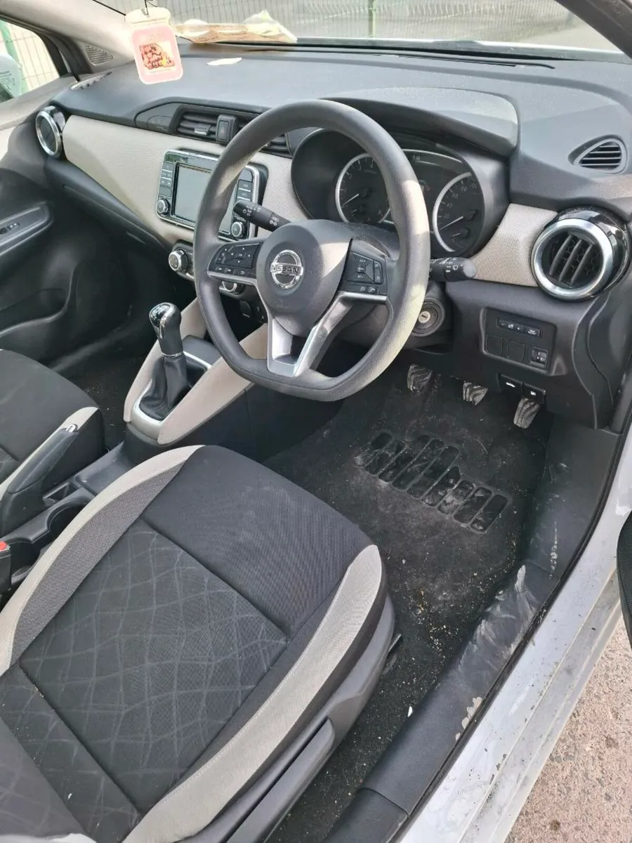 Nissan micra 2019 1.0 ptl**FOR PARTS** - Image 4