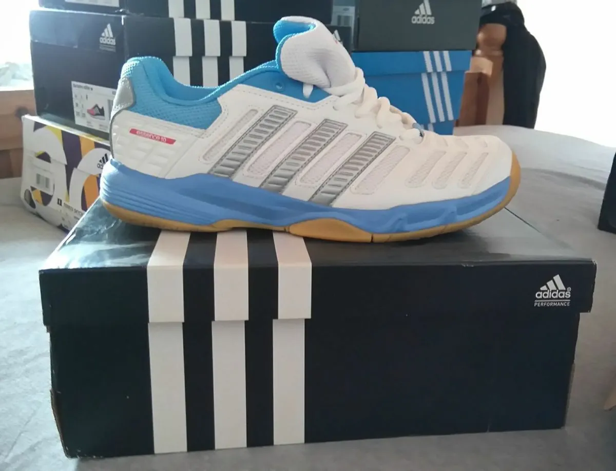 ADIDAS ESSENCE 10W INDOOR COURT SHOES, BRAND NEW. - Image 1