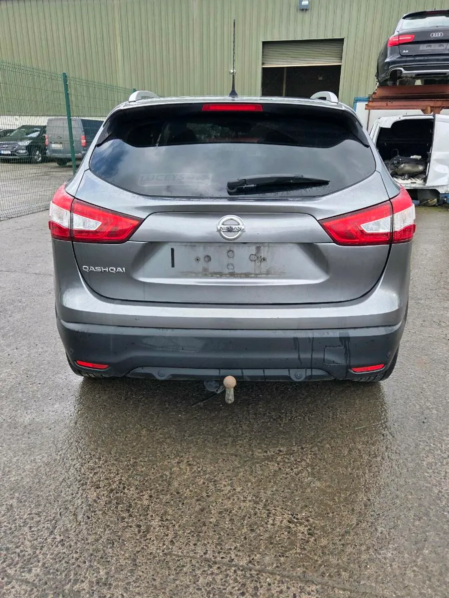 Nissan Quahqui 2017 1.5Dci **FOR PARTS** - Image 2