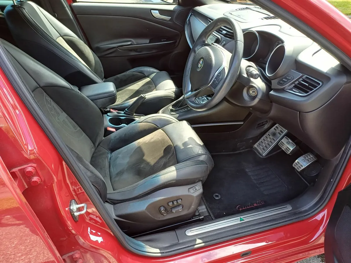 Alfa Romeo Giulietta 2015 - Image 3
