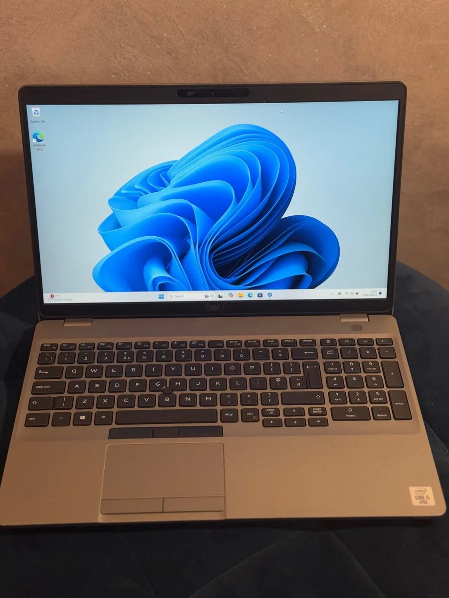 Dell Latitude 5510 Laptop i5/16GB/256SSD/FHD Touch - Image 1