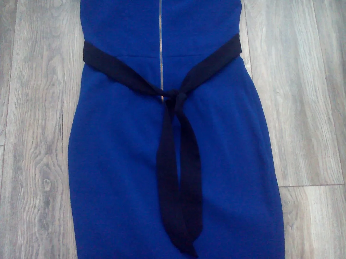 Women's Knee Length Dress. - Image 4