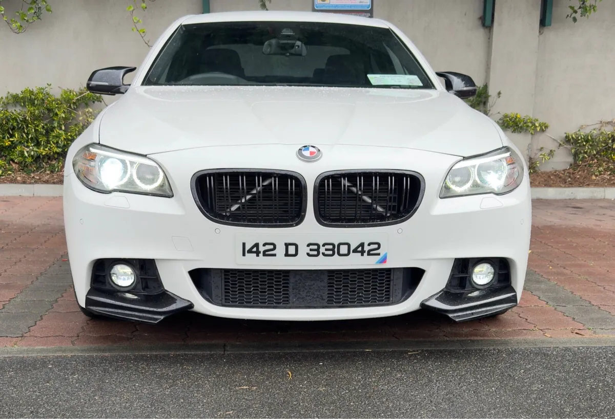 Bmw 520d  sport + - Image 1