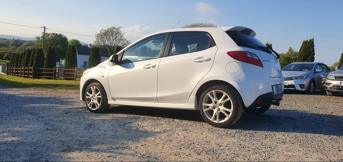Mazda Mazda2 2008 - Image 4