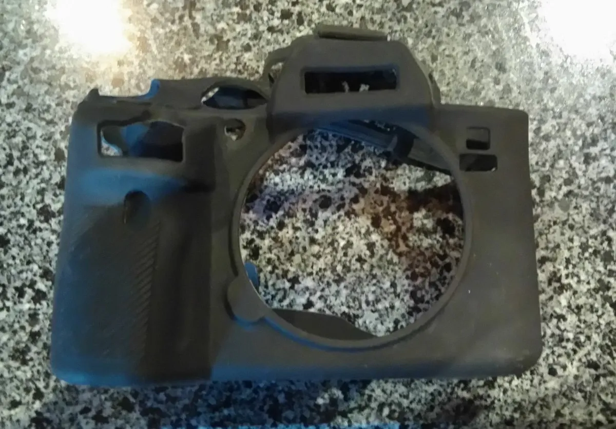 A7RIII SONY CAMERA HOUSING SILICONE RUBBER (NEW). - Image 1