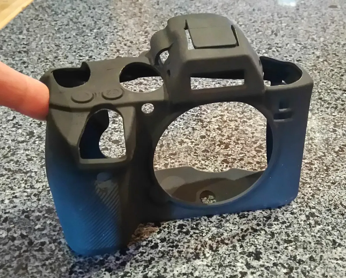 A7RIII SONY CAMERA HOUSING SILICONE RUBBER (NEW). - Image 2