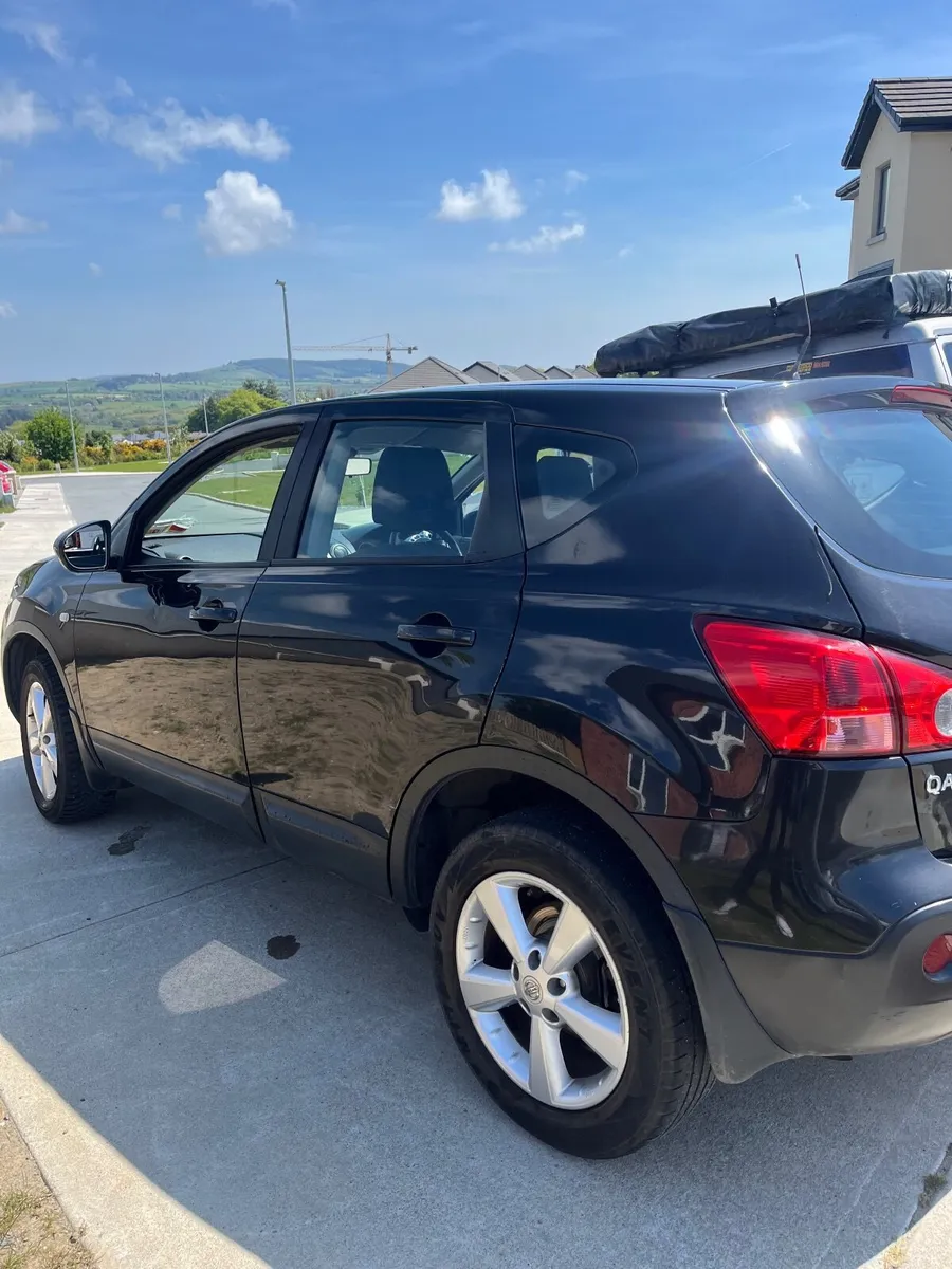 Nissan Qashqai 2009 - Image 4