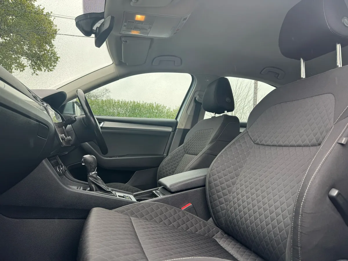 201 skoda superb 1.6 TDI DSG AUTOMATIC - Image 4