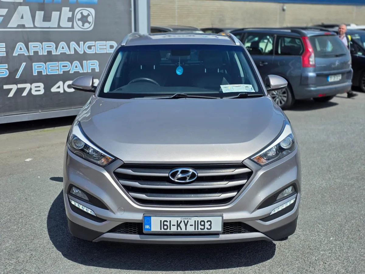 Hyundai Tucson Executive 1.7 Diesel Manual (161) - Image 2