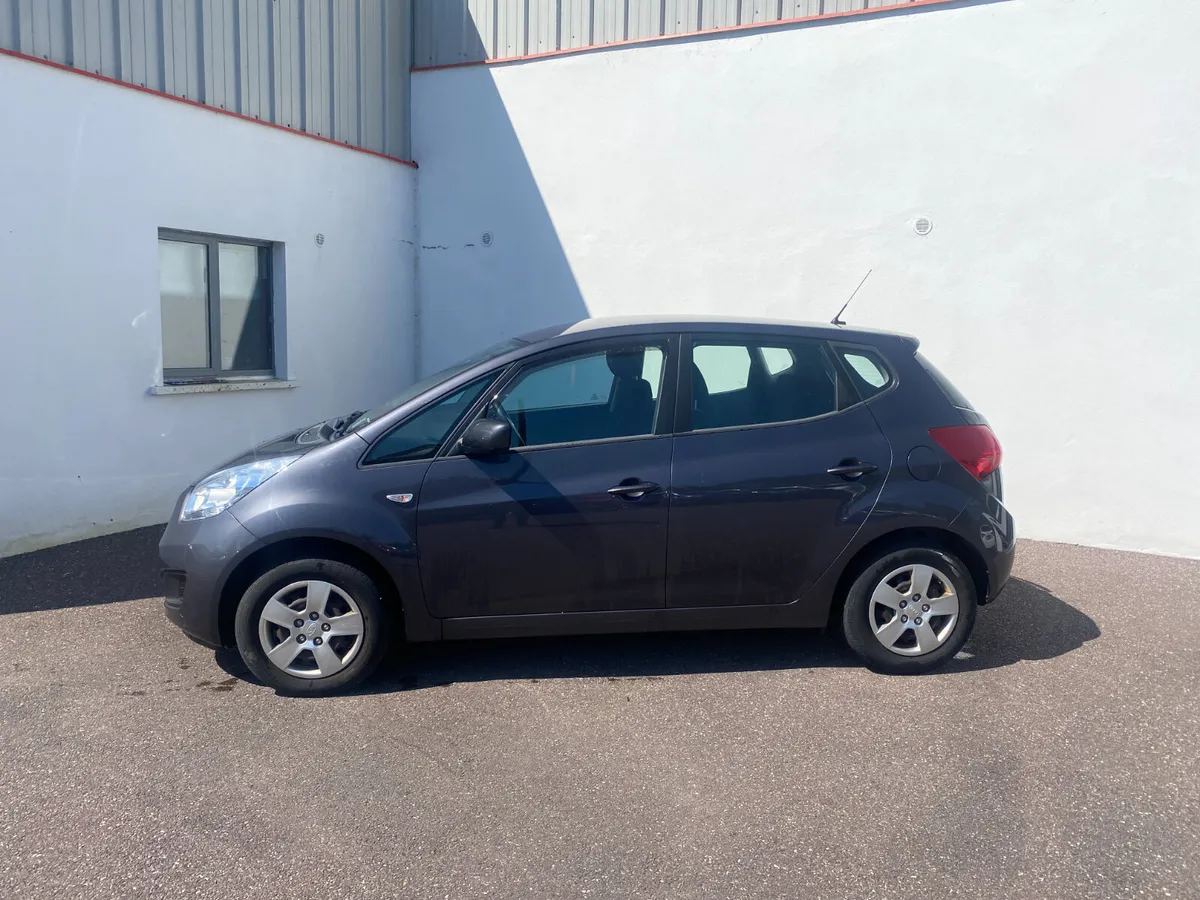 Kia Venga 2015 - Image 4