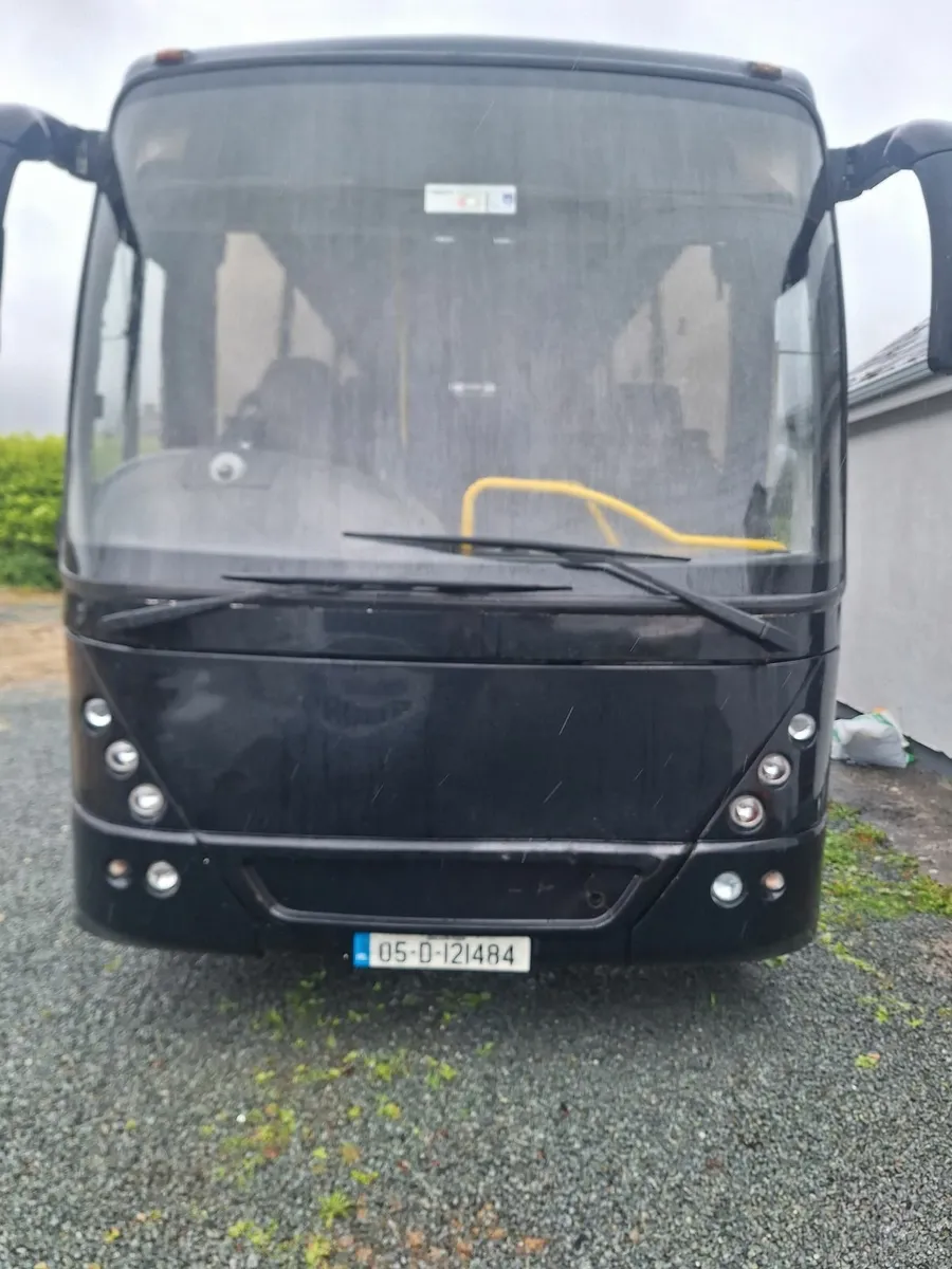 Volvo Other 2005 - Image 2