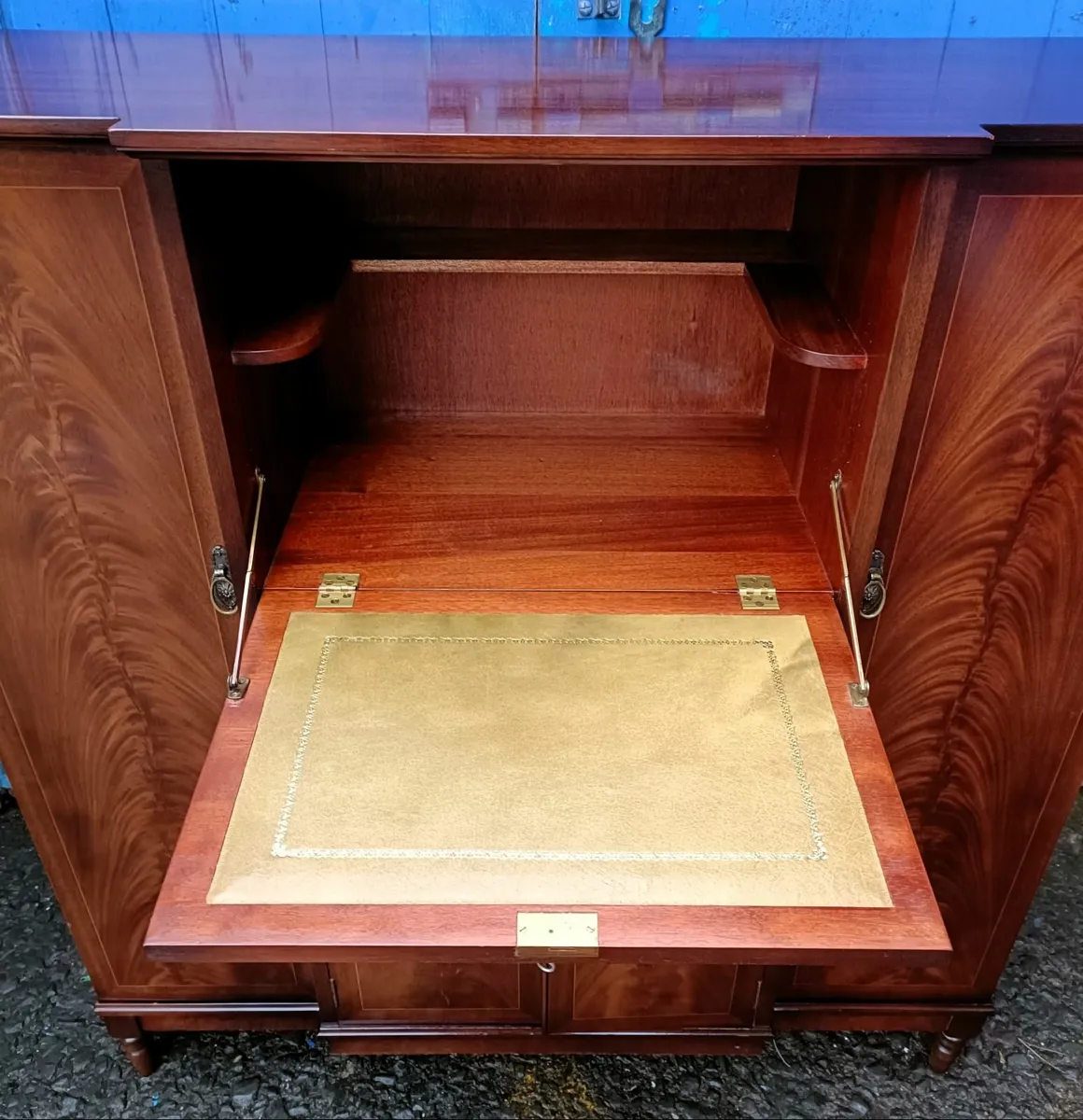 Strongbow Furniture Writing Bureau - Image 2