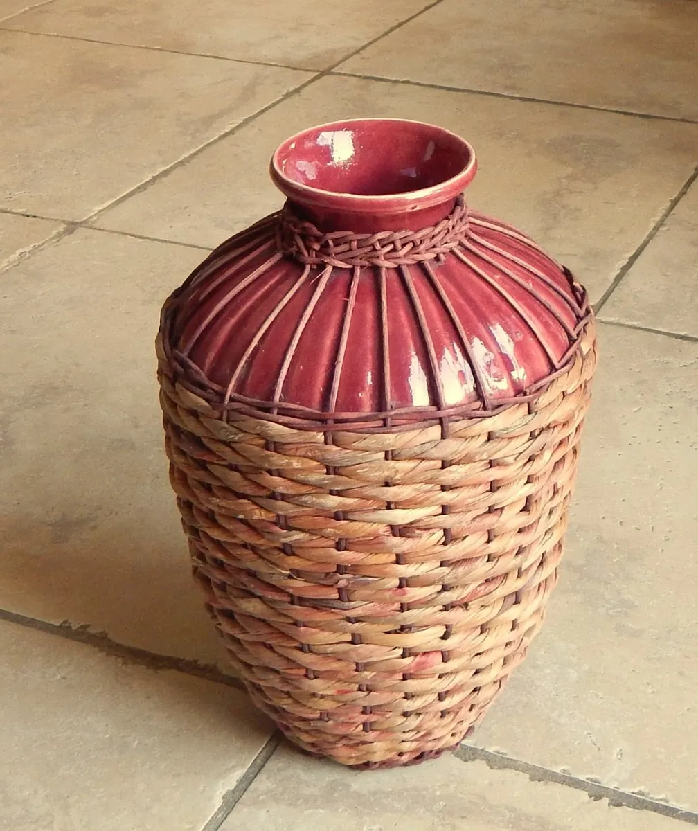 Ceramic Woven Vase - Image 1