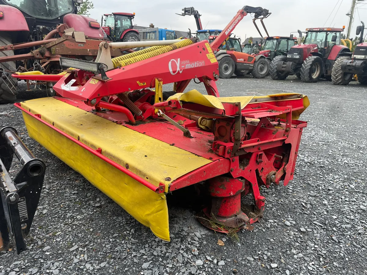 Pottinger novacat 302 rear &304 front mower - Image 2
