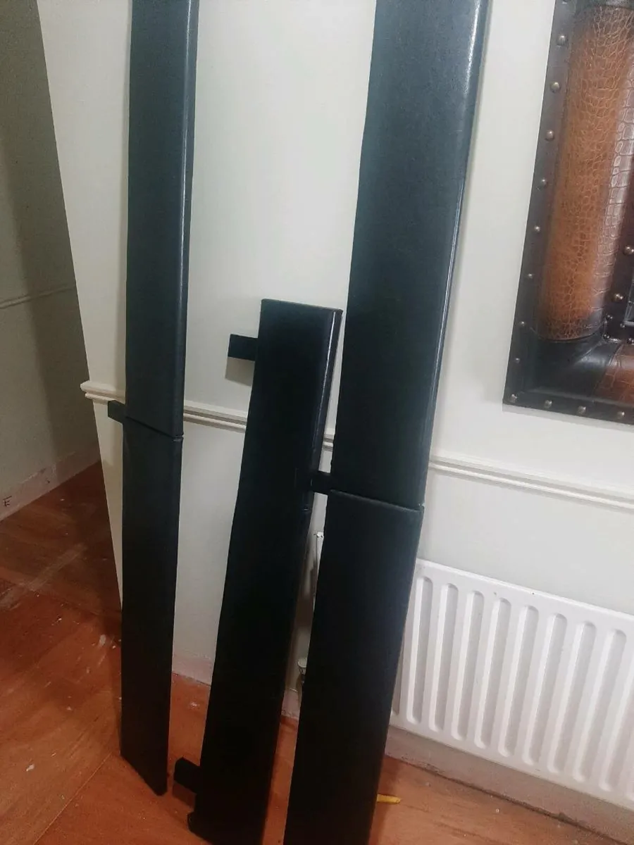 Bed frame - Image 2