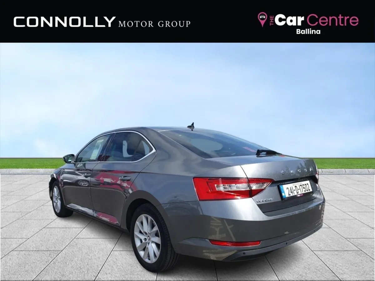 Skoda Superb Superb AMB 2.0tdi 150HP DSG - Image 2