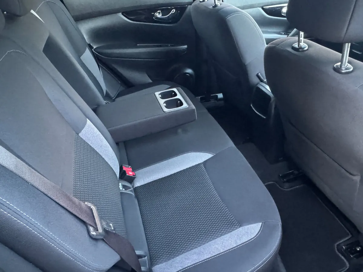2019 Nissan Qashqai 1.5 DCI Automatic - Image 4