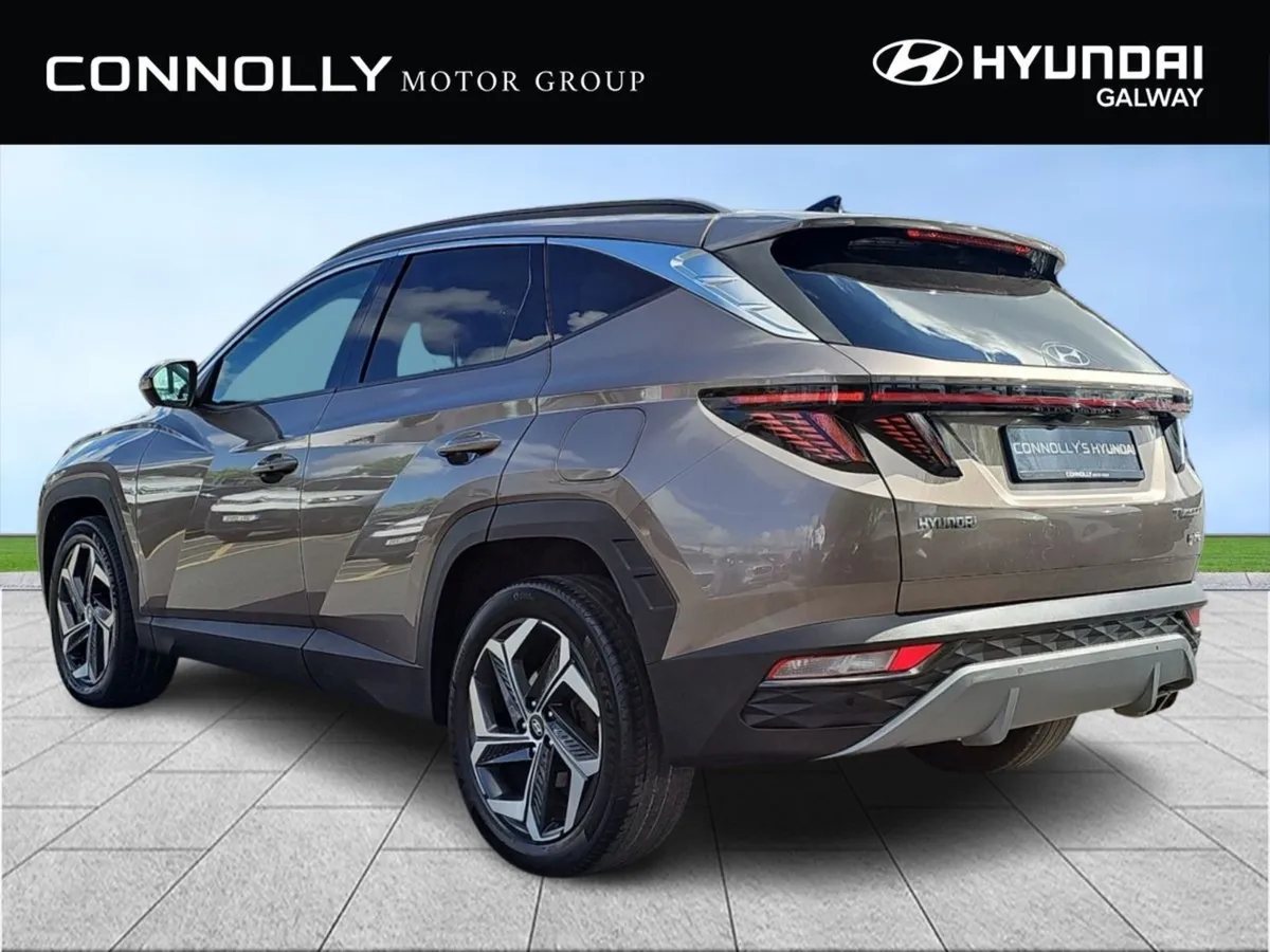 Hyundai Tucson 2WD Executive Plus HEV STG Auto - Image 2