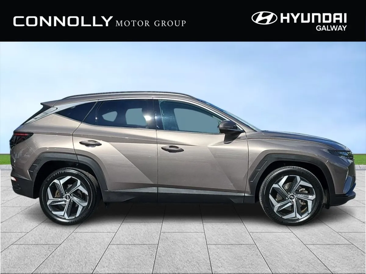 Hyundai Tucson 2WD Executive Plus HEV STG Auto - Image 3