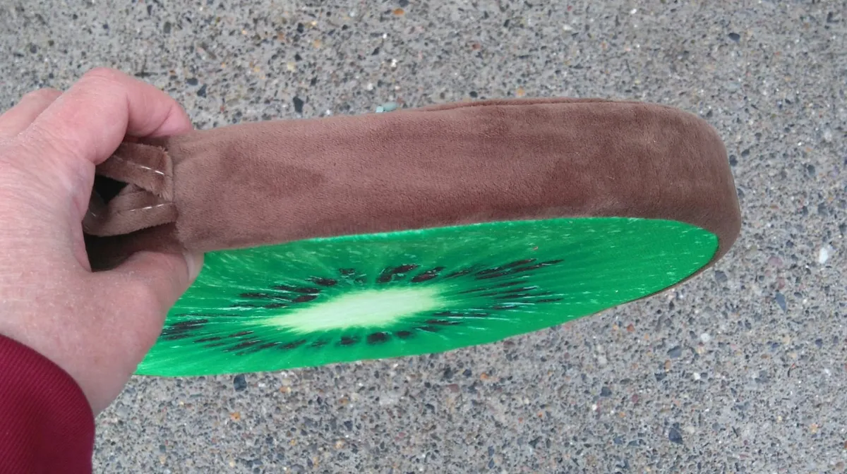ROUND FLAT FILLED KIWI CUSHION (BRAND NEW) - Image 2