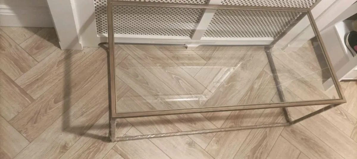New Glass coffee table - Image 1