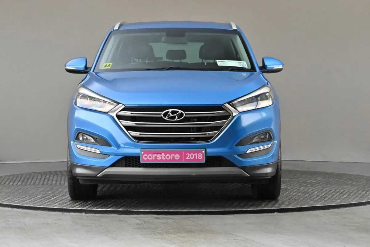 Hyundai Tucson 1.7d Executive 6spd  full Leather - Image 2