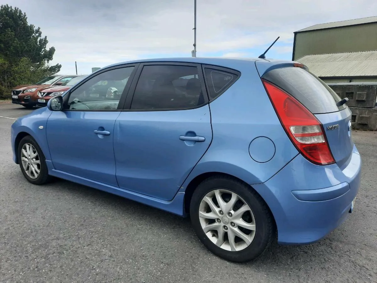 Hyundai i30 1.6 diesel - Image 3
