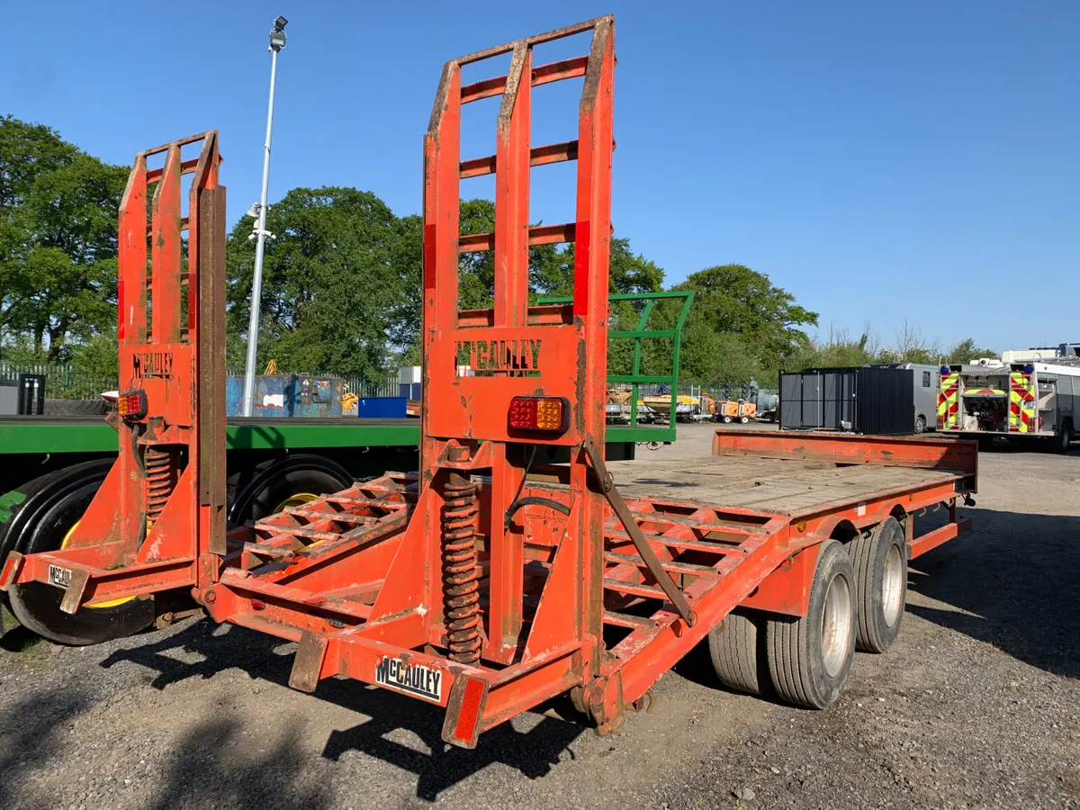 BID ONLINE NOW - 2004 MCCAULEY TWIN AXLE LOW LOADE - Image 4