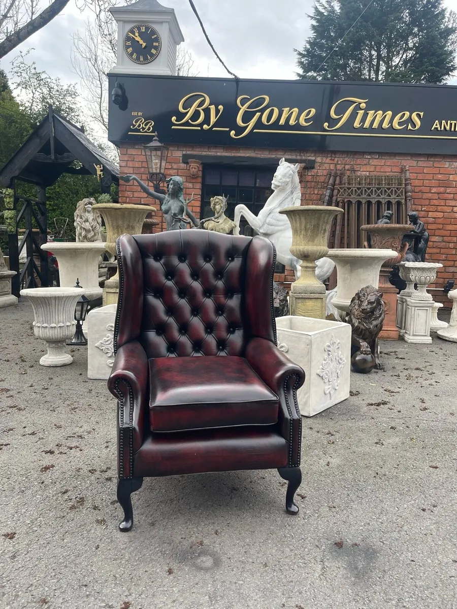Chesterfield queen Ann chair - Image 2