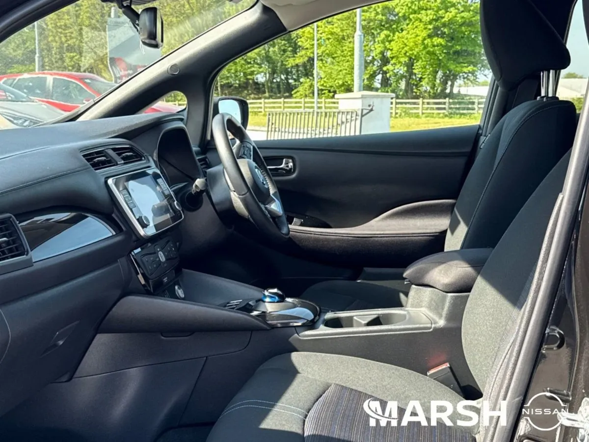 Nissan Leaf EV SV Premium 40kw My21.5 - Image 4