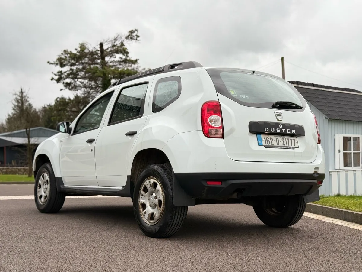2016 Dacia Duster Commercial - Image 4