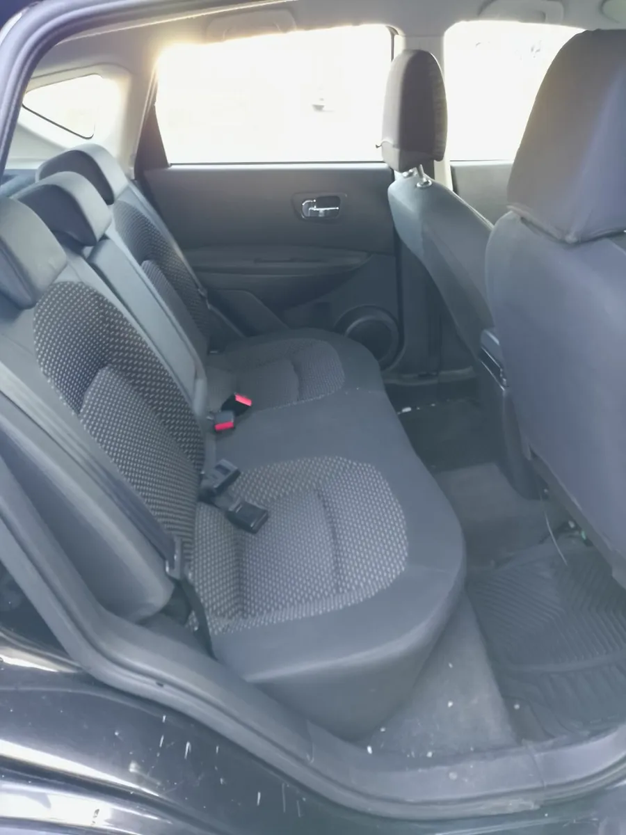 Nissan Qashqai 2009 - Image 2